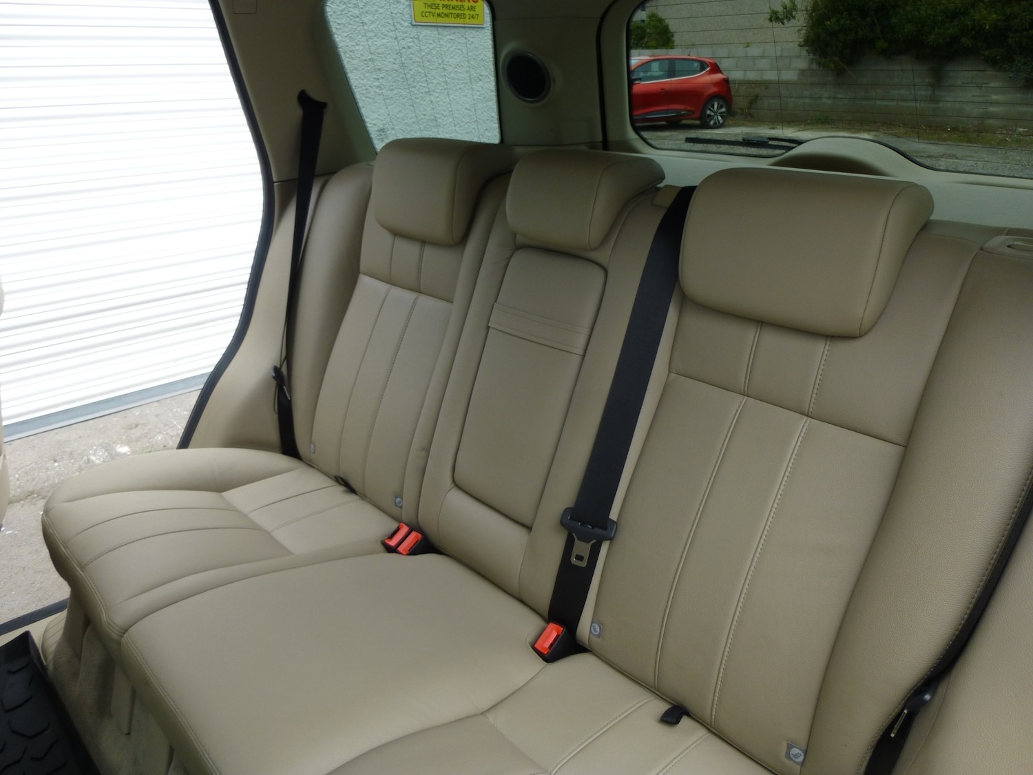 Used Land Rover Freelander 2012 for sale - 77241920: Photo 9