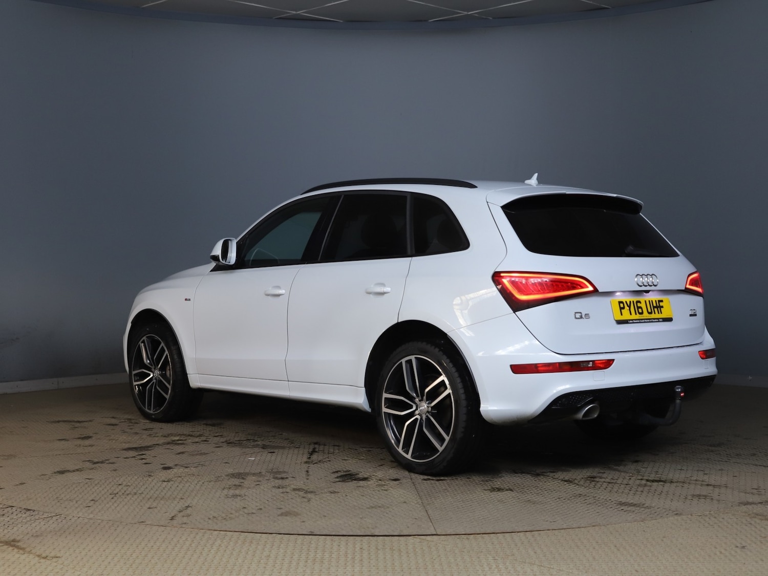 Used Audi Q5 2016 for sale - 77595413: Photo 2