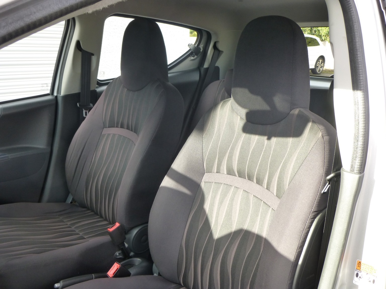 Used Nissan Pixo 2012 for sale - 76281400: Photo 8