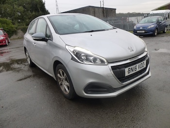 Used Peugeot 208 2016 for sale - 77766429: Photo