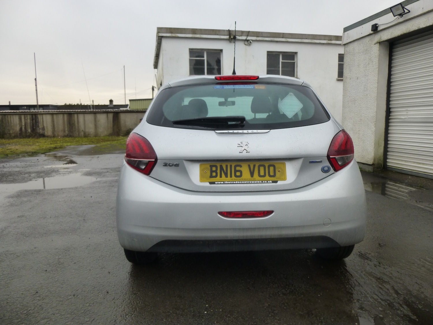Used Peugeot 208 2016 for sale - 77766429: Photo 4