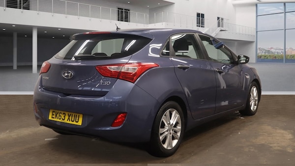 Used Hyundai i30 2014 for sale - 76293156: Photo 4