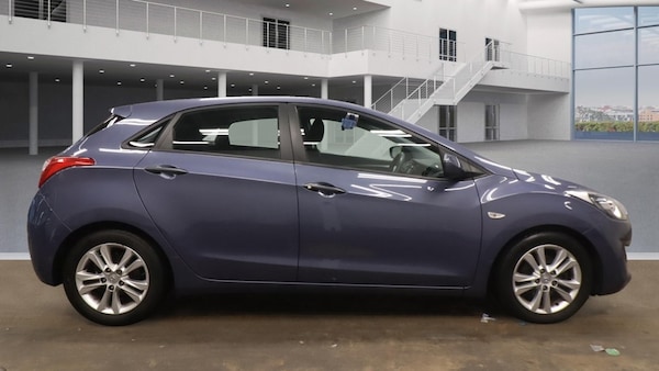Used Hyundai i30 2014 for sale - 76293156: Photo 5