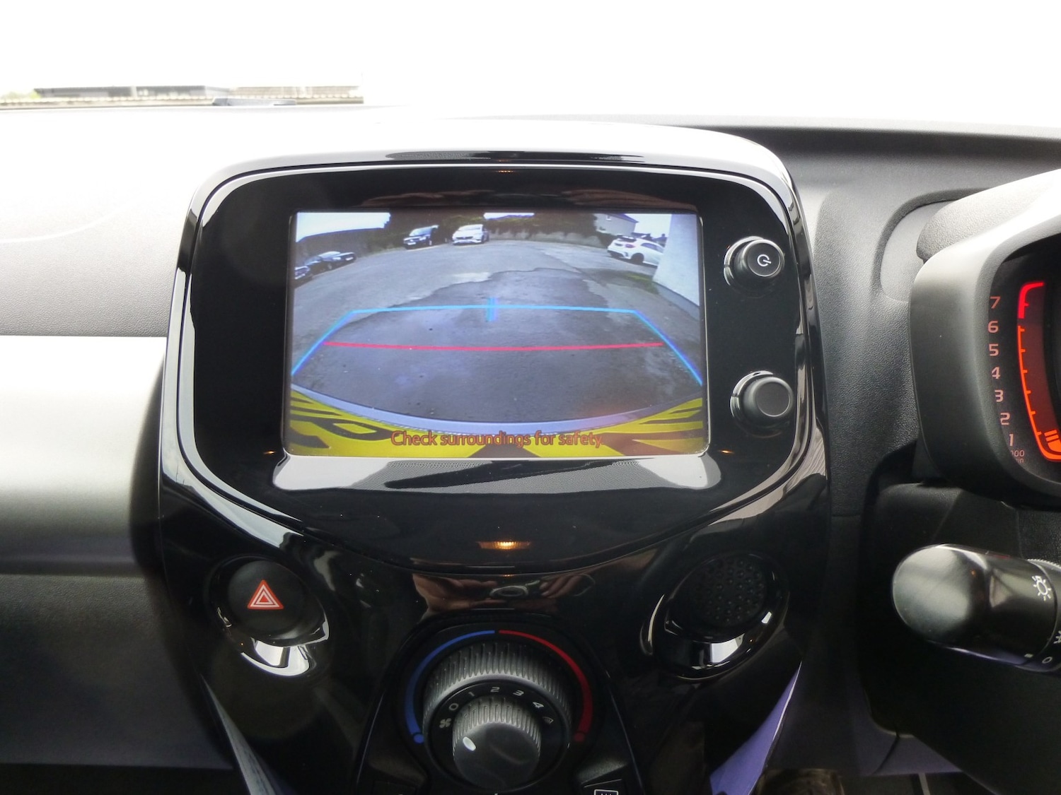 Used Citroen C1 2016 for sale - 76317440: Photo 8