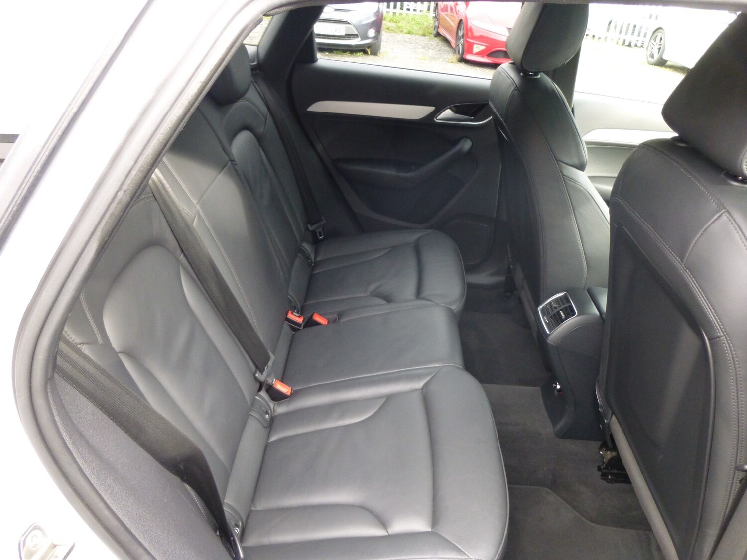 Used Audi Q3 2014 for sale - 77578413: Photo 11