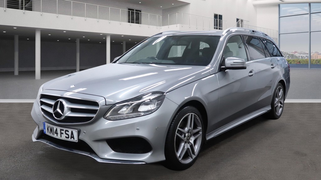 Used Mercedes-Benz E Class 2014 for sale - 77578426: Photo 1