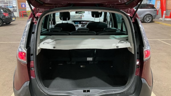 Used Renault Scenic 2013 for sale - 76281420: Photo 11
