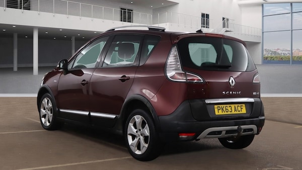 Used Renault Scenic 2013 for sale - 76281420: Photo 4