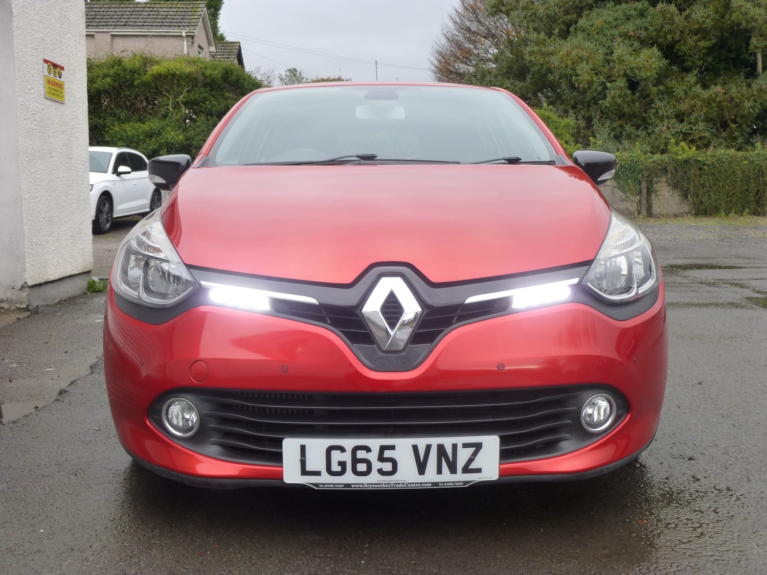 Used Renault Clio 2015 for sale - 77578470: Photo 3