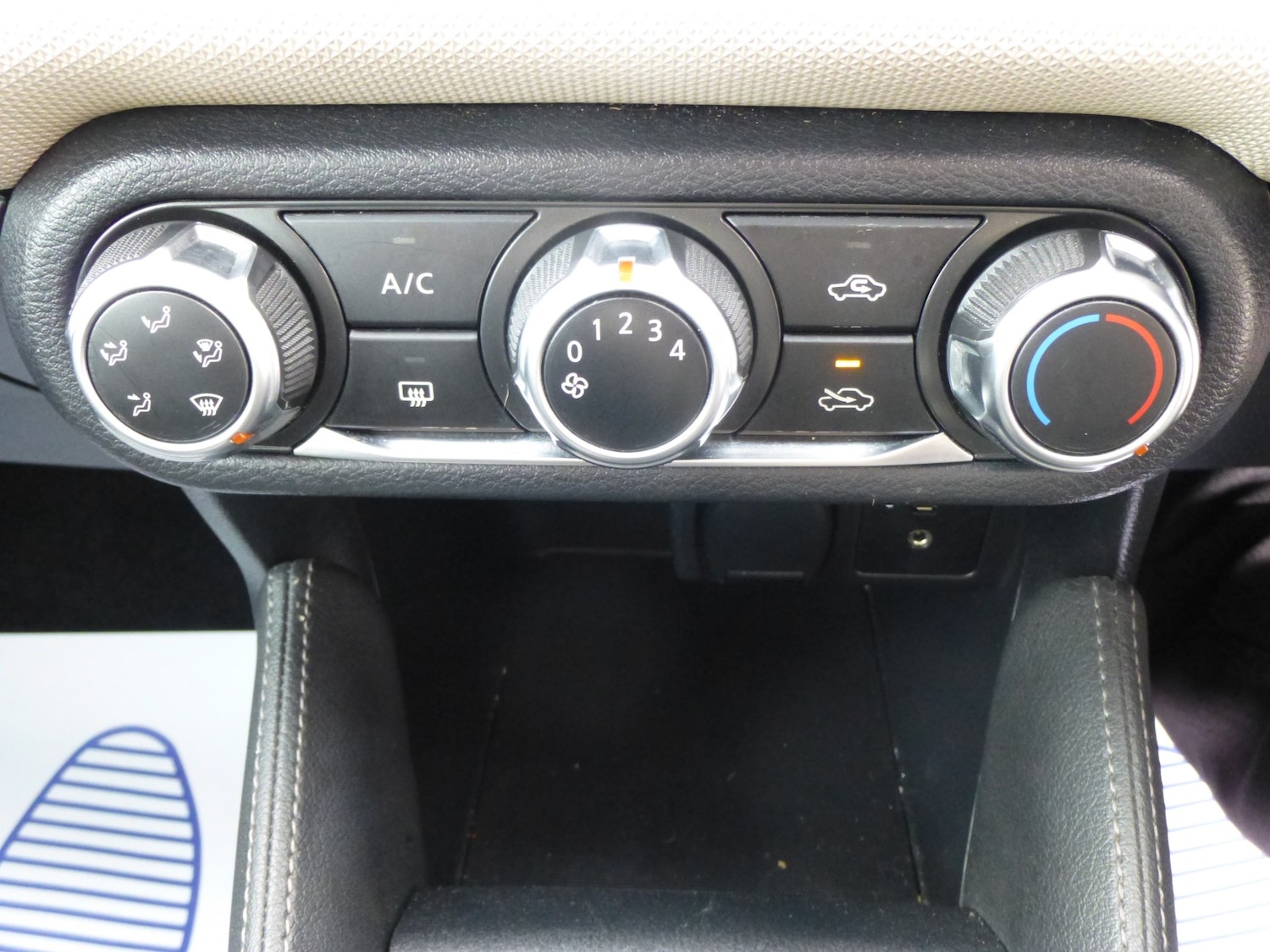 Used Nissan Micra 2018 for sale - 77578471: Photo 19