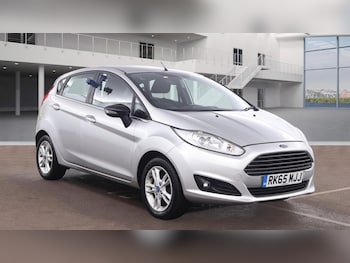 Used Ford Fiesta 2015 for sale - 77313938: Photo