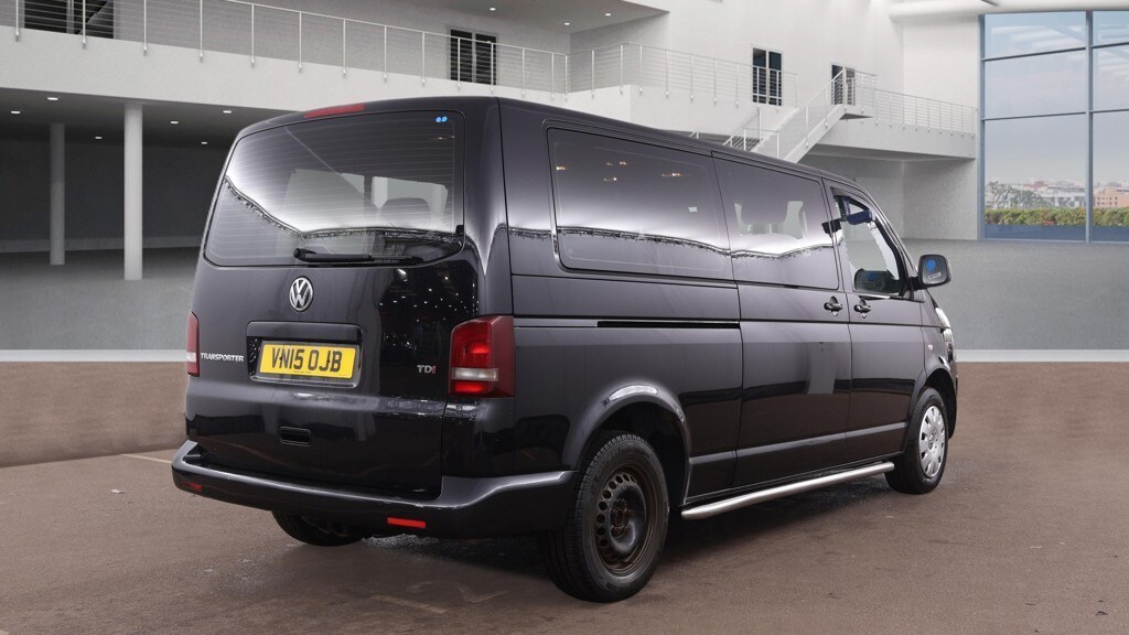 Used Volkswagen Transporter Shuttle 2015 for sale - 77536004: Photo 4
