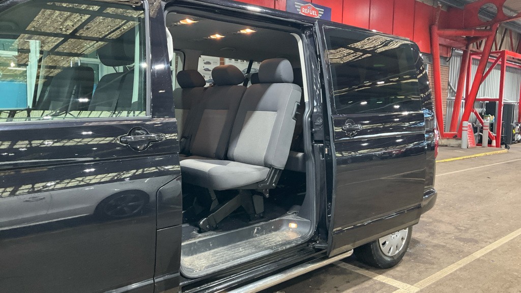 Used Volkswagen Transporter Shuttle 2015 for sale - 77536004: Photo 8