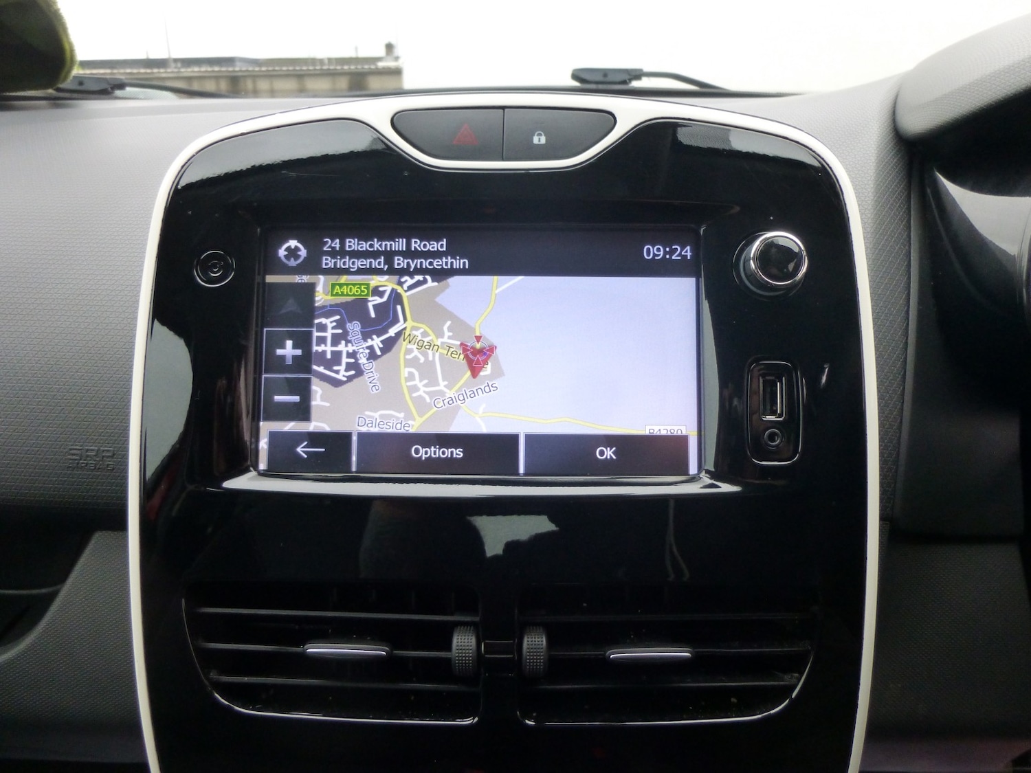 Used Renault Clio 2015 for sale - 76446034: Photo 12