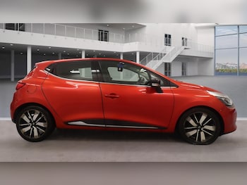 Used Renault Clio 2015 for sale - 76446034: Photo