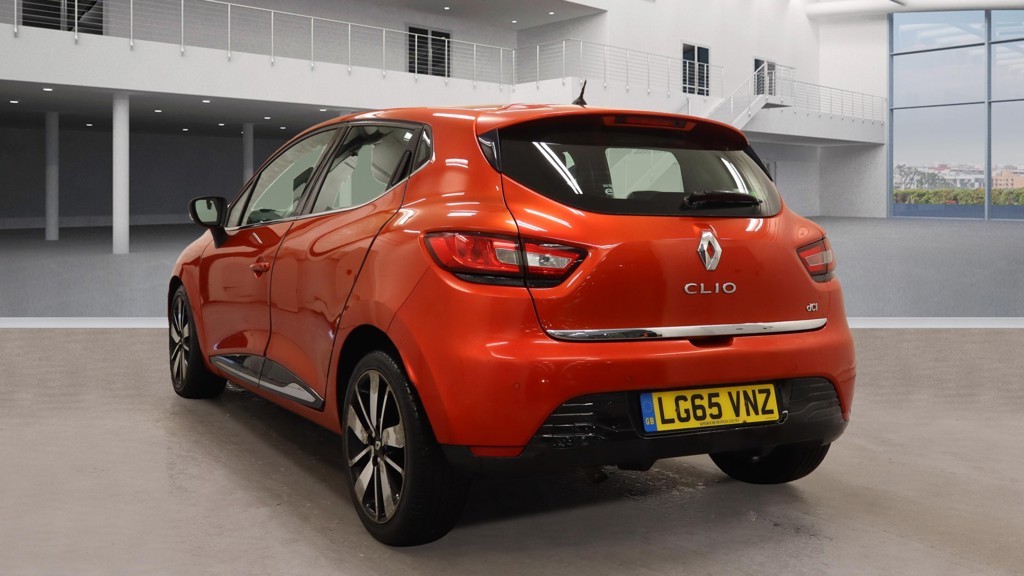 Used Renault Clio 2015 for sale - 76446034: Photo 5