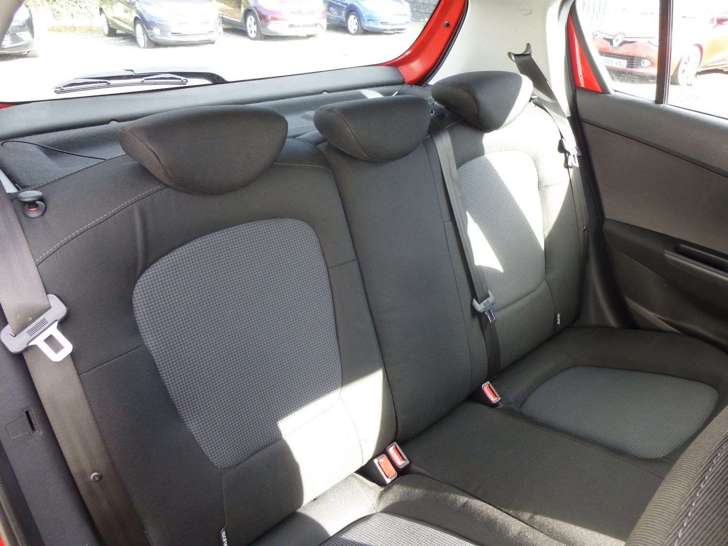 Used Hyundai i20 2014 for sale - 76376888: Photo 11