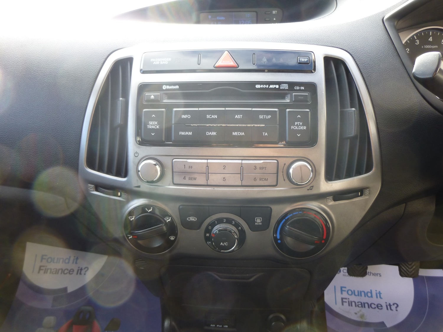 Used Hyundai i20 2014 for sale - 76376888: Photo 12