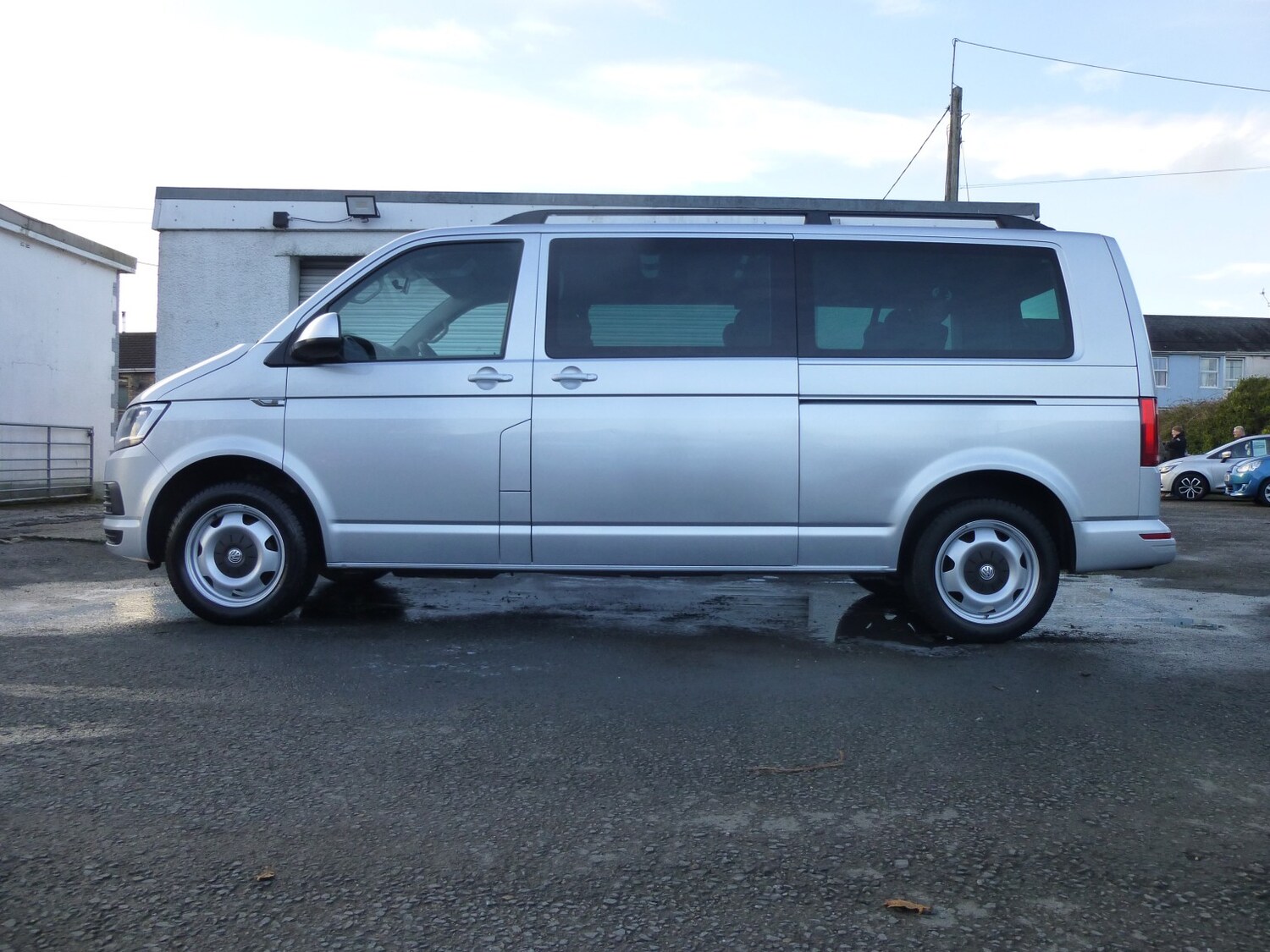 Used Volkswagen Transporter 2018 for sale - 77470217: Photo 2