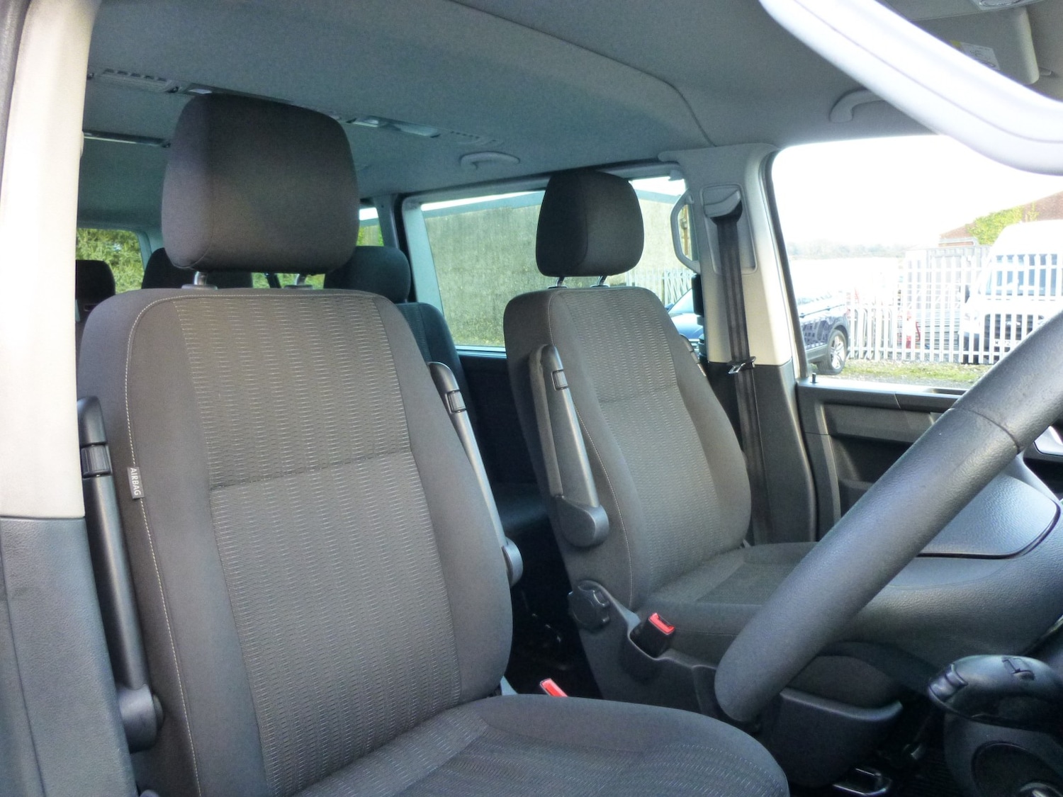 Used Volkswagen Transporter 2018 for sale - 77470217: Photo 9