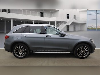 Used Mercedes-Benz GLC 2016 for sale - 76070403: Photo
