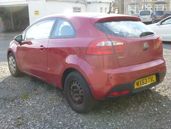 Used Kia Rio 2013 for sale - 76471138: Photo