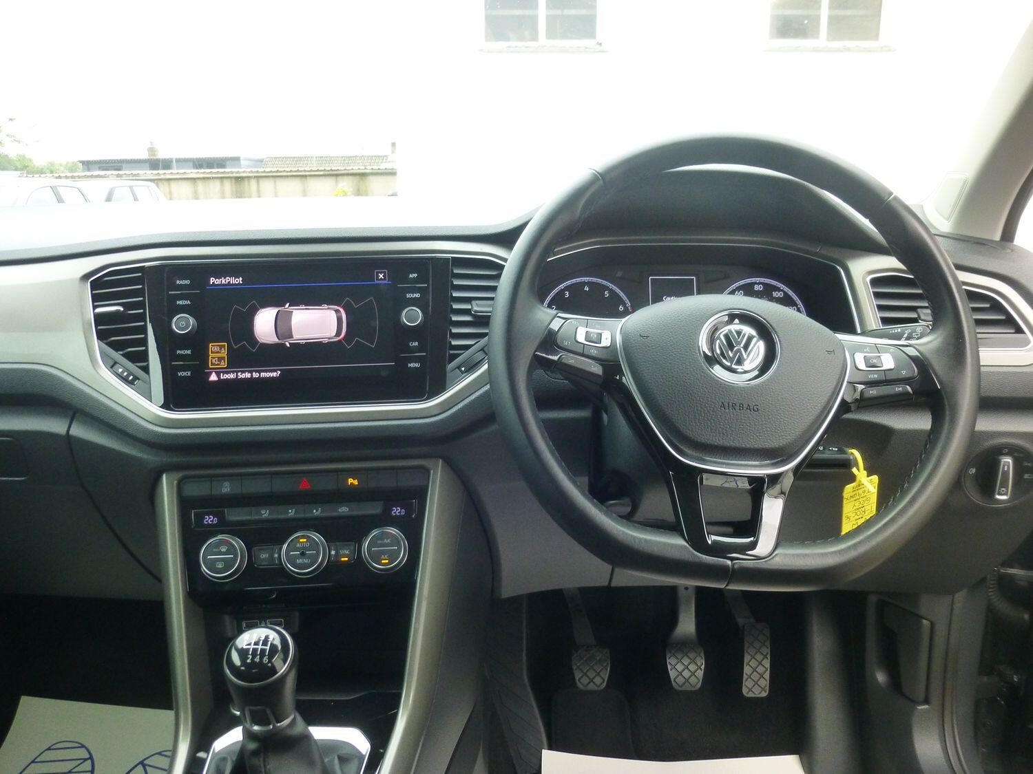 Used Volkswagen T-Roc 2020 for sale - 77578420: Photo 8