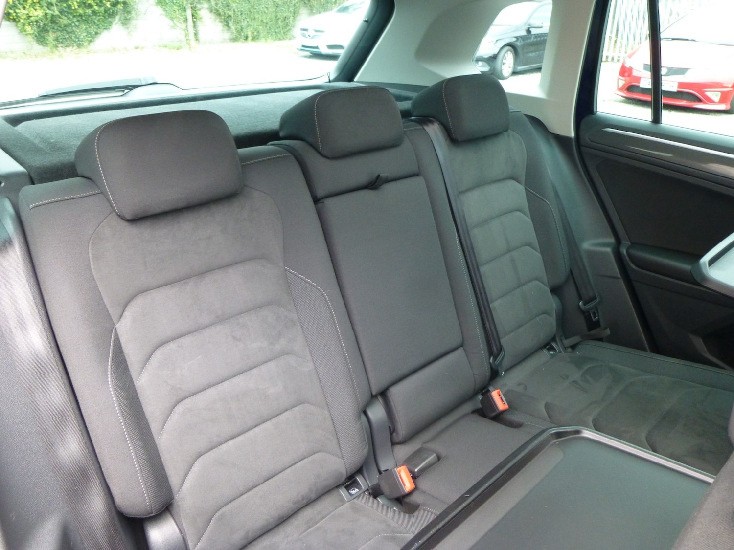 Used Volkswagen Tiguan 2017 for sale - 76769308: Photo 12