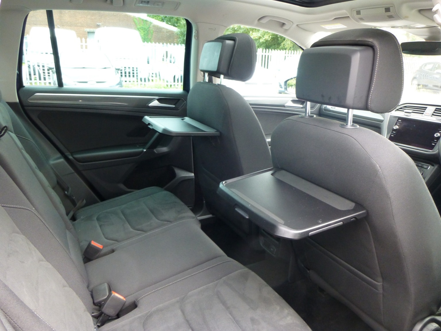 Used Volkswagen Tiguan 2017 for sale - 76769308: Photo 13