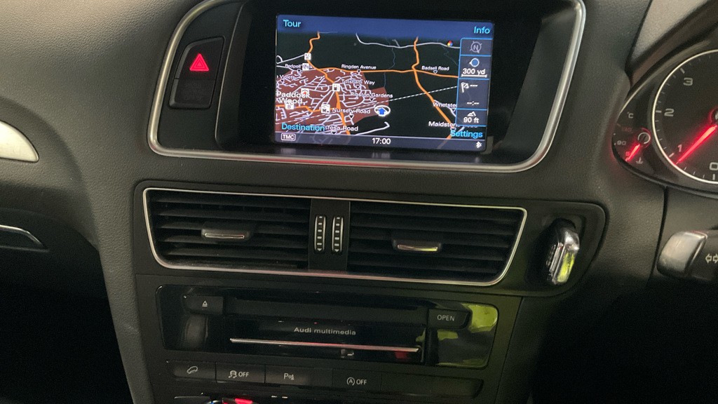 Used Audi Q5 2015 for sale - 78077871: Photo 10