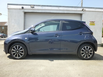 Used Toyota AYGO 2017 for sale - 79254995: Photo