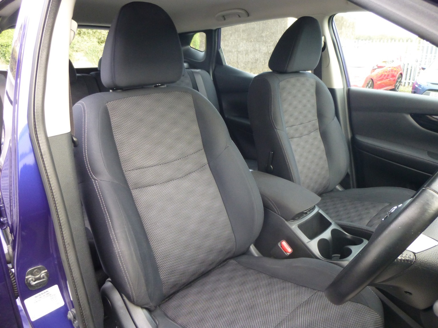 Used Nissan Qashqai 2014 for sale - 76758863: Photo 10