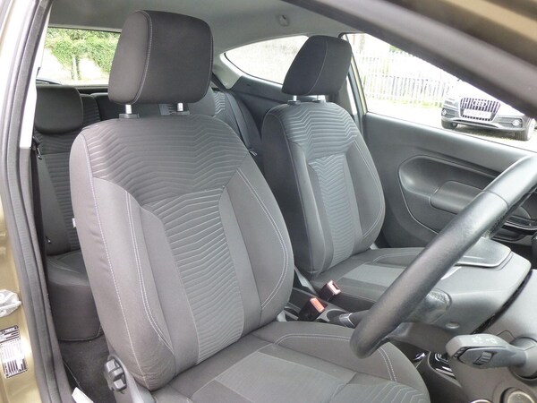 Used Ford Fiesta 2013 for sale - 75048900: Photo 10
