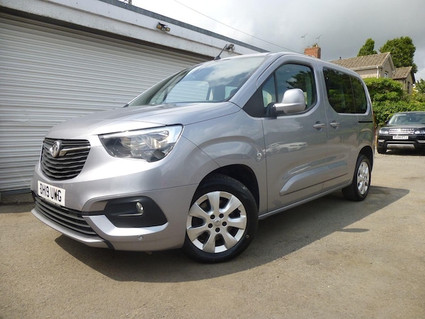 Used Vauxhall Combo Life 2019 for sale - 74651043: Photo 1