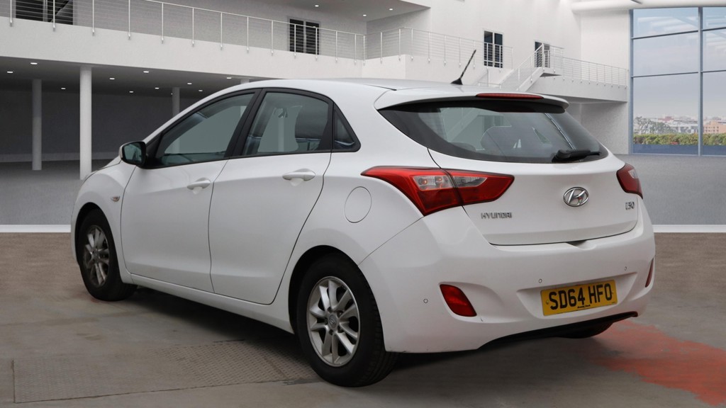 Used Hyundai i30 2014 for sale - 77836916: Photo 3
