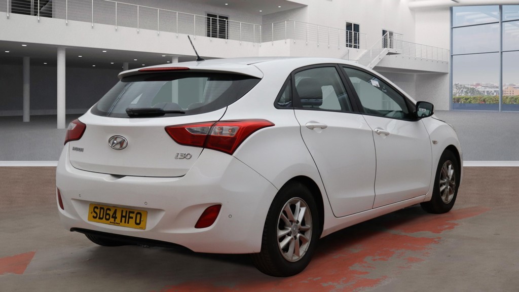 Used Hyundai i30 2014 for sale - 77836916: Photo 4