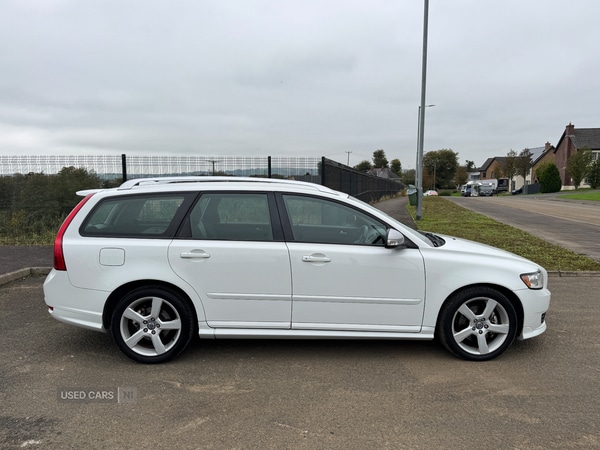 Used Volvo V50 2012 for sale - 77121125: Photo 4
