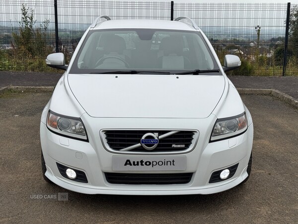 Used Volvo V50 2012 for sale - 76308758: Photo 2