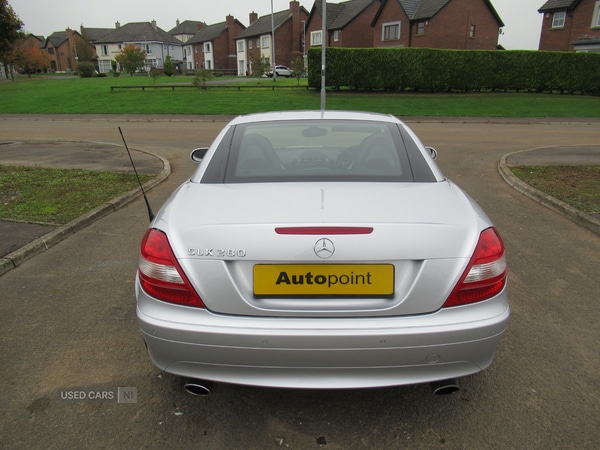 Used Mercedes-Benz SLK 2006 for sale - 76308756: Photo 6