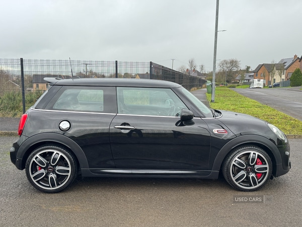 Used MINI Hatch 2018 for sale - 76729387: Photo 4