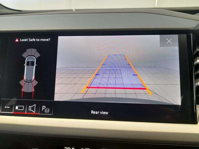 Used Audi Q4 e-tron 2022 for sale - 77814372: Photo 16