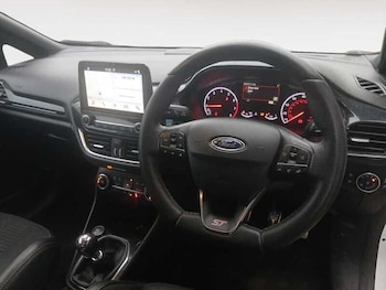 Used Ford Fiesta 2020 for sale - 77447747: Photo