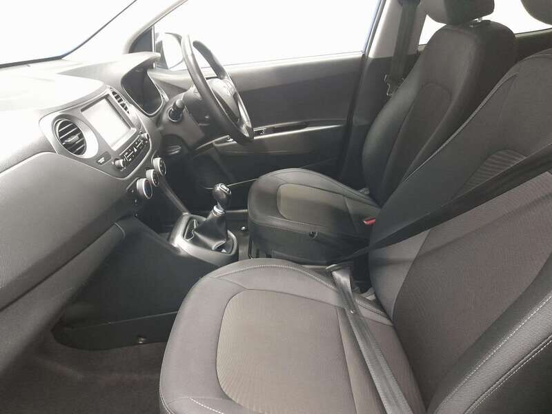 Used Hyundai i10 2020 for sale - 77036288: Photo 15