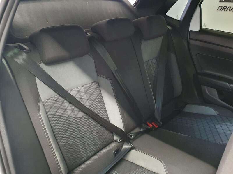 Used Volkswagen Polo 2022 for sale - 77716367: Photo 10