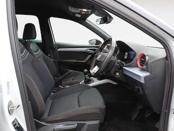 Used SEAT Arona 2025 for sale - 77261046: Photo