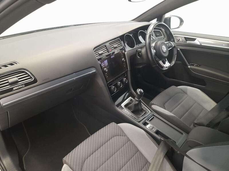 Used Volkswagen Golf 2019 for sale - 77036237: Photo 14