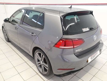 Used Volkswagen Golf 2019 for sale - 77036237: Photo