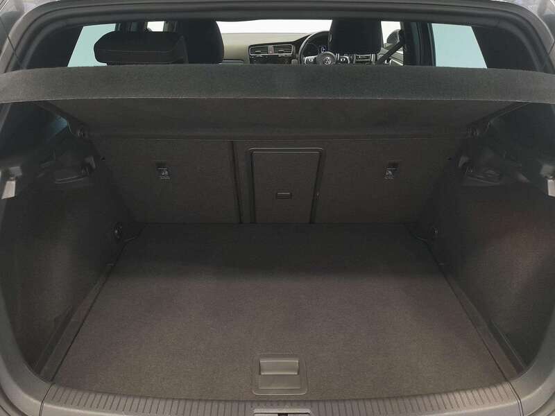 Used Volkswagen Golf 2019 for sale - 77036237: Photo 7