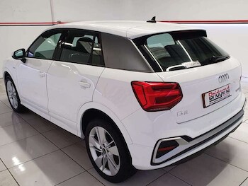 Used Audi Q2 undefined for sale - 77814300: Photo