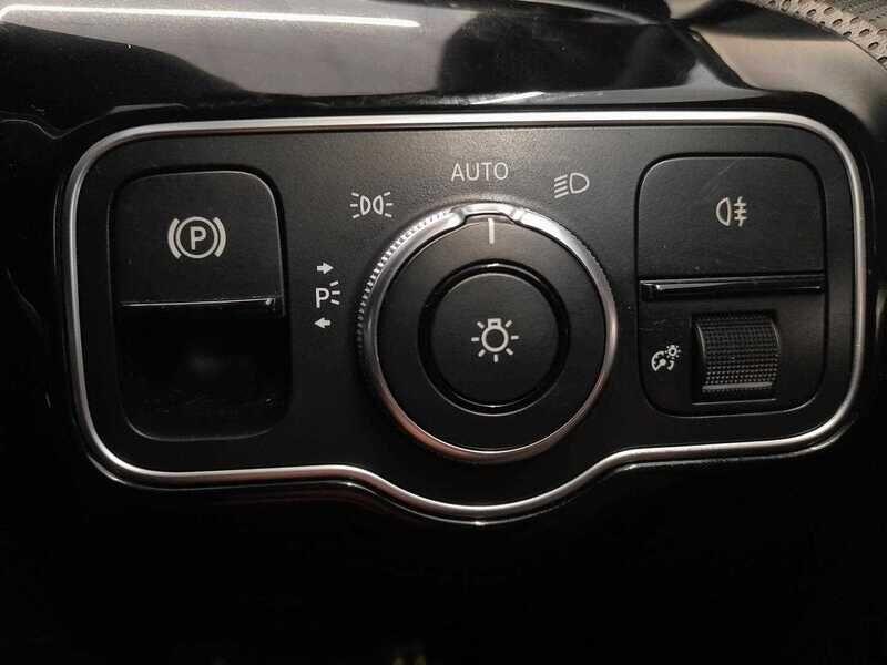 Used Mercedes-Benz A-Class 2019 for sale - 76136732: Photo 21